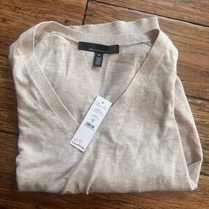 White House Black Market Cream V-Neck Sweater
